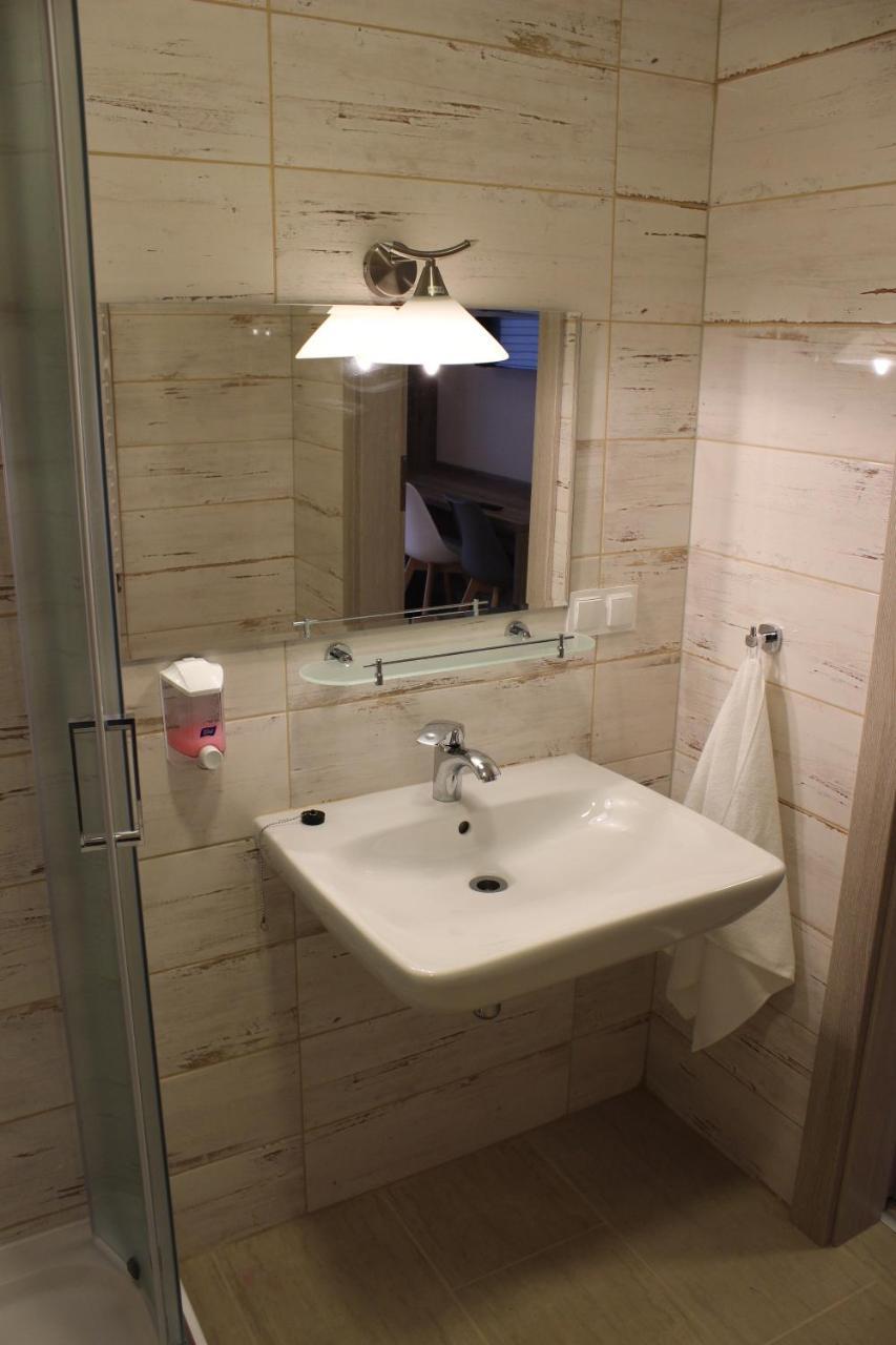 קילצה Hotel Pod Strzecha מראה חיצוני תמונה