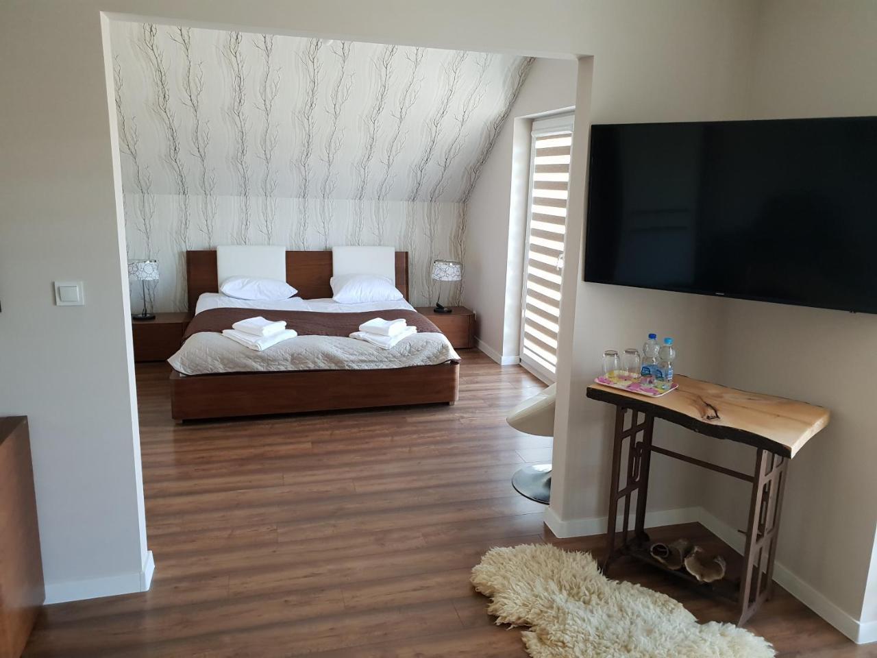 קילצה Hotel Pod Strzecha מראה חיצוני תמונה
